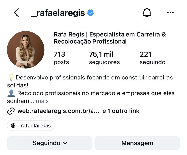 Print do perfil de Rafaela Regis